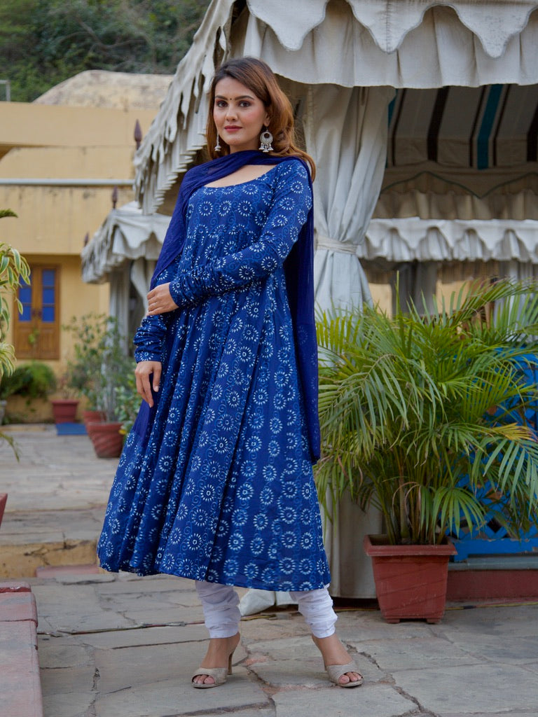 Lata anarkali set