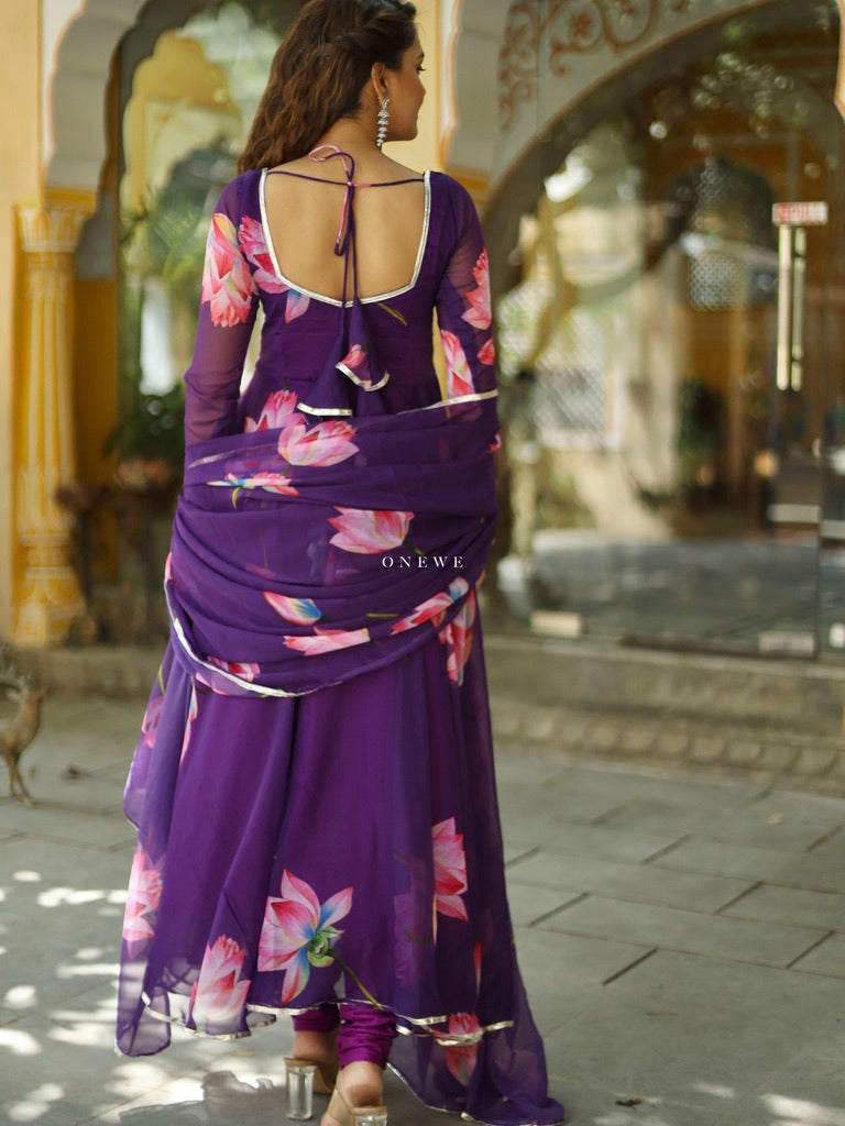 Kashish Suit Set