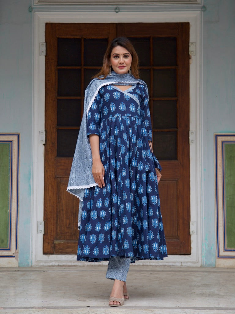 Sheela Suit Set