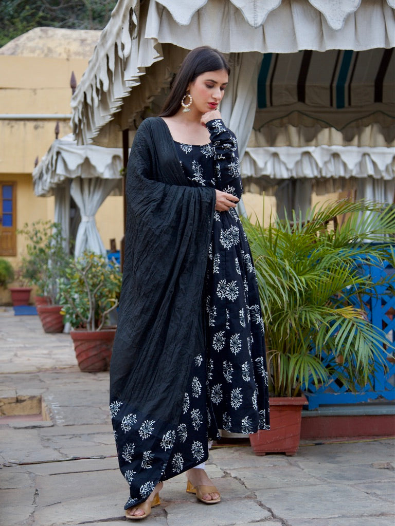 Aasha Anarkali Set