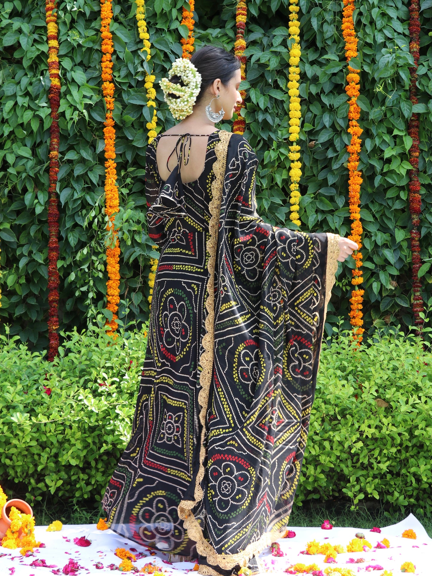 Gulnaaz Bandhani Set