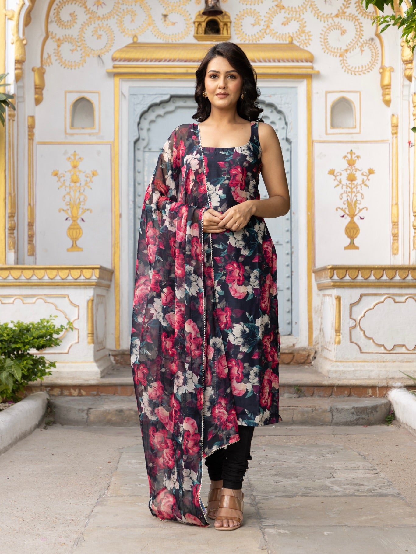 Noor Suit Set