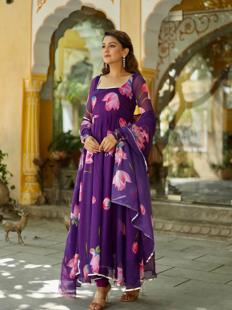 Kashish Suit Set