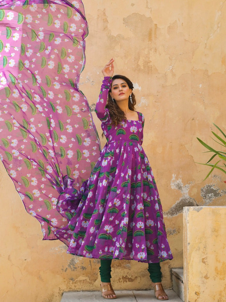Chameli Suit Set