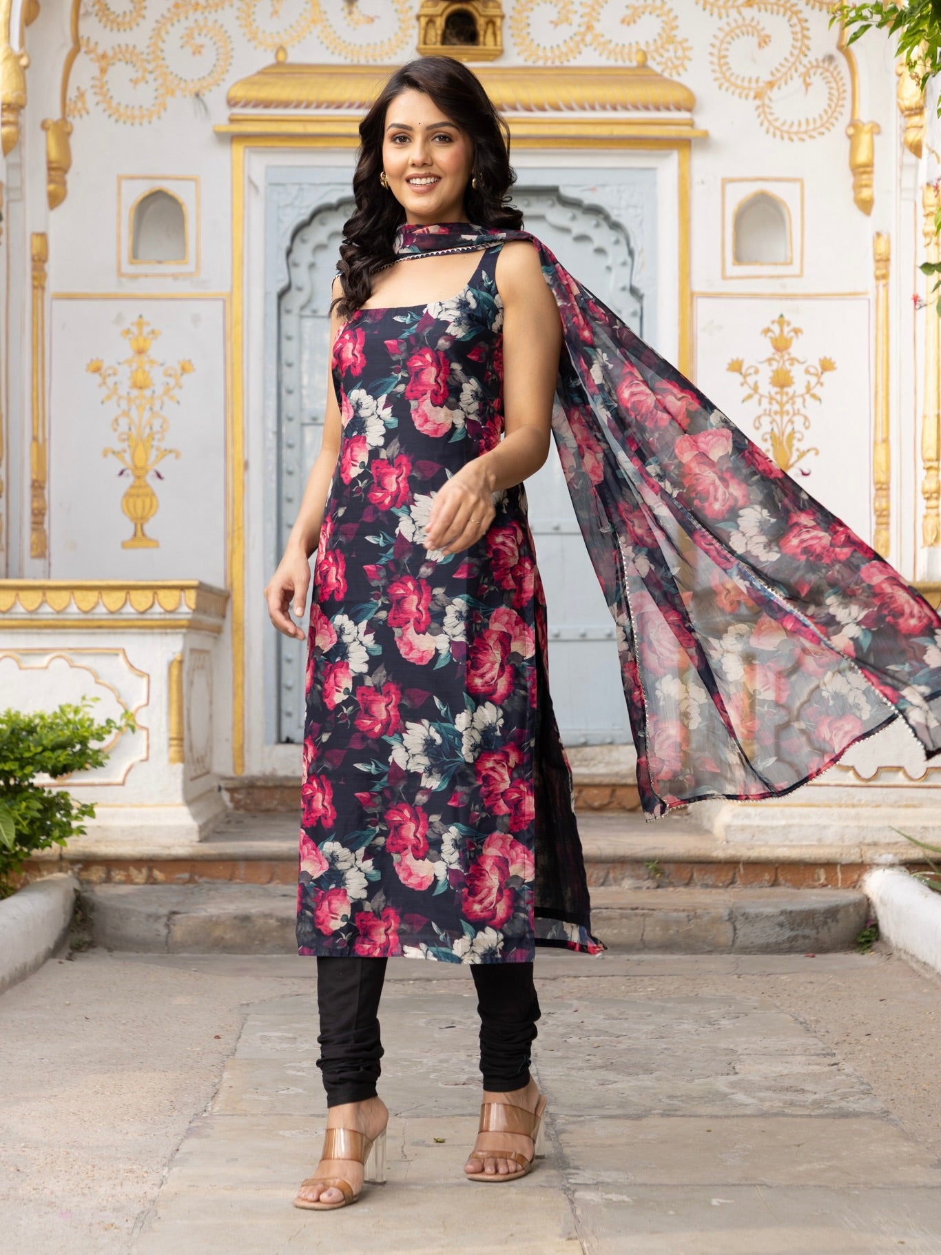 Noor Suit Set