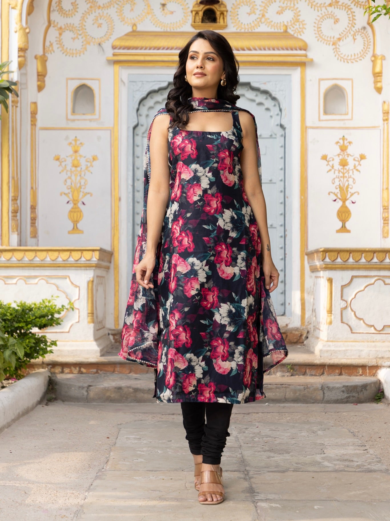 Noor Suit Set