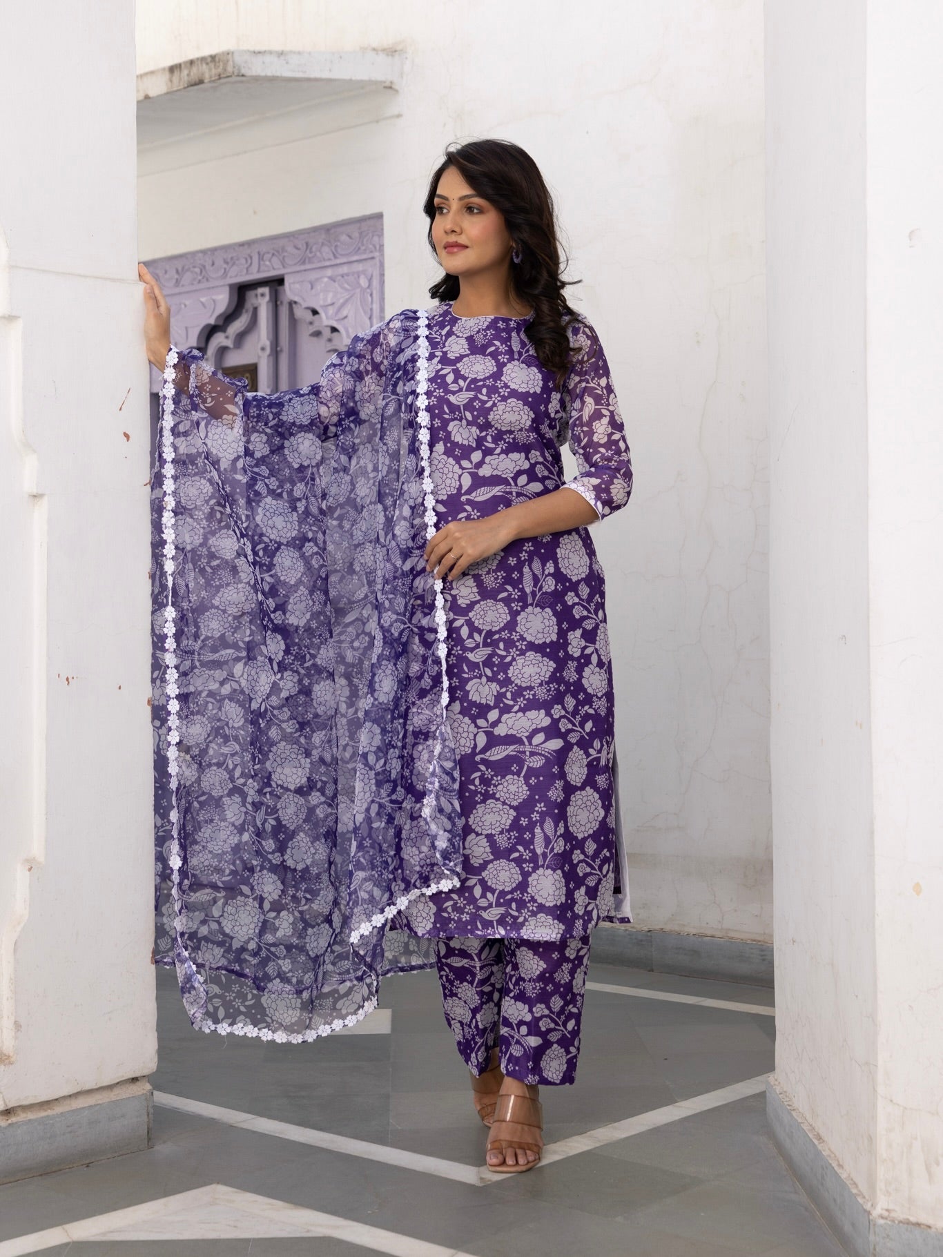 Gargi Suit Set