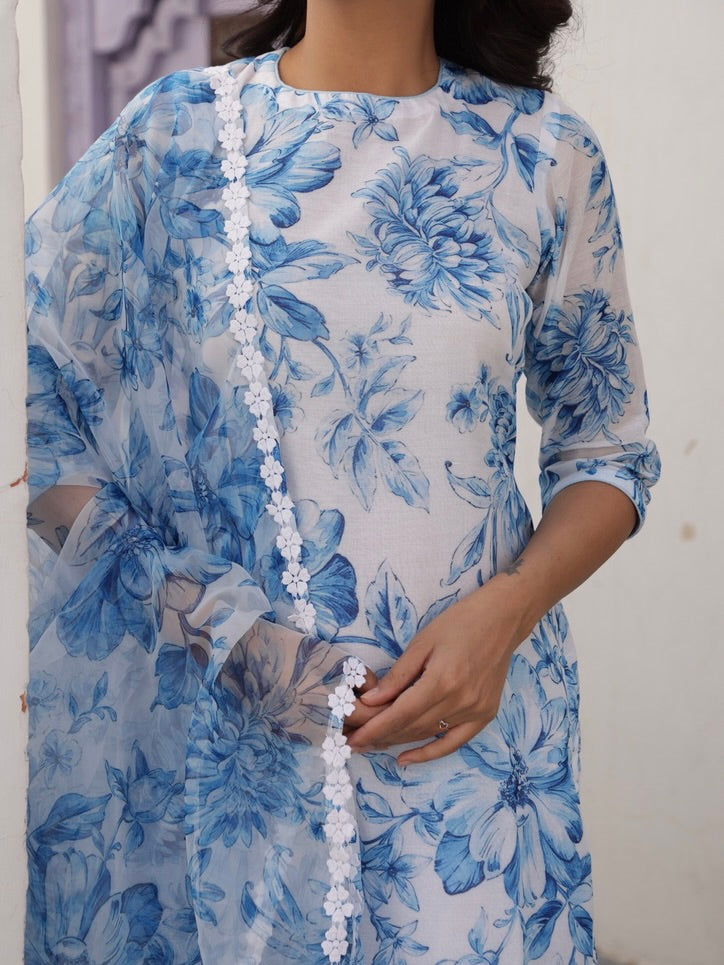 Chaaya Suit Set