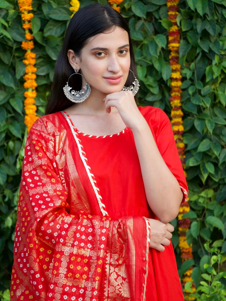 Saubhagyavati Suit Set