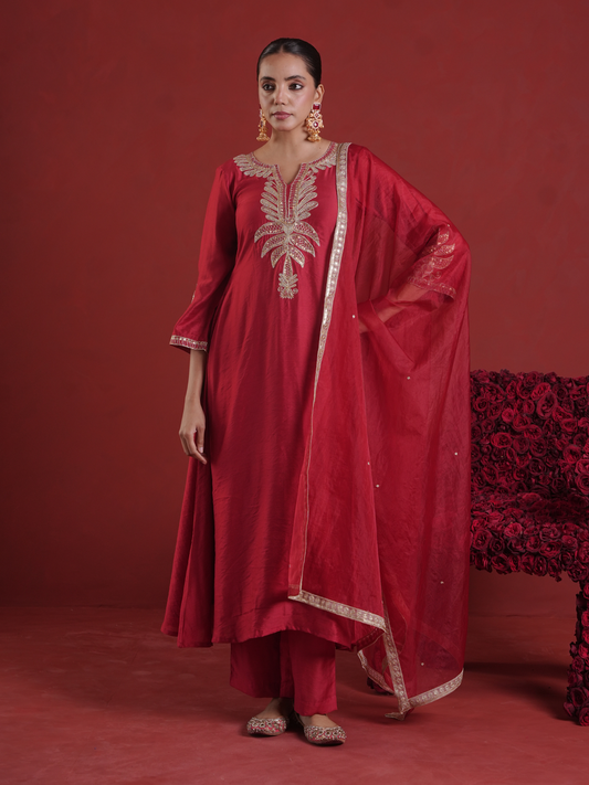 Maroon Chanderi Sequin-Zari Kurta Set with Organza Dupatta