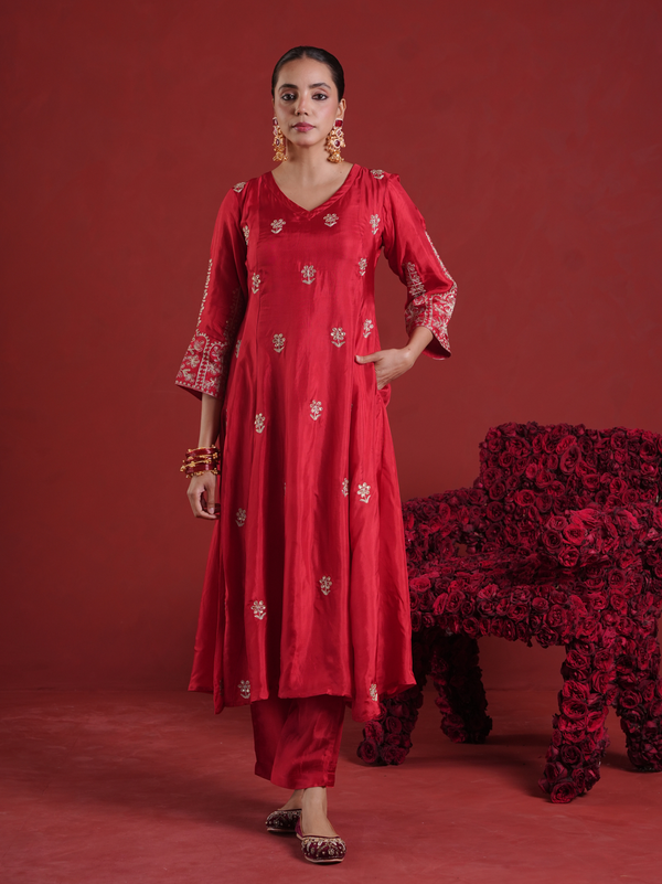 Red Silk Aari & Sequin Embroidered Silk Kurta Set with Organza Dupatta