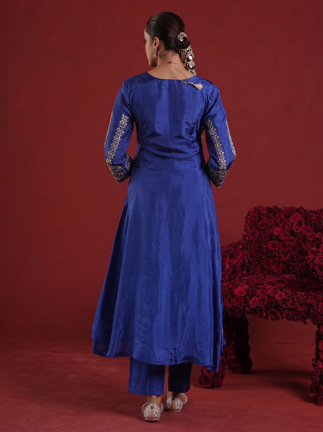 Royal Blue Aari & Sequin Embroidered Silk Kurta Set with Organza Dupatta
