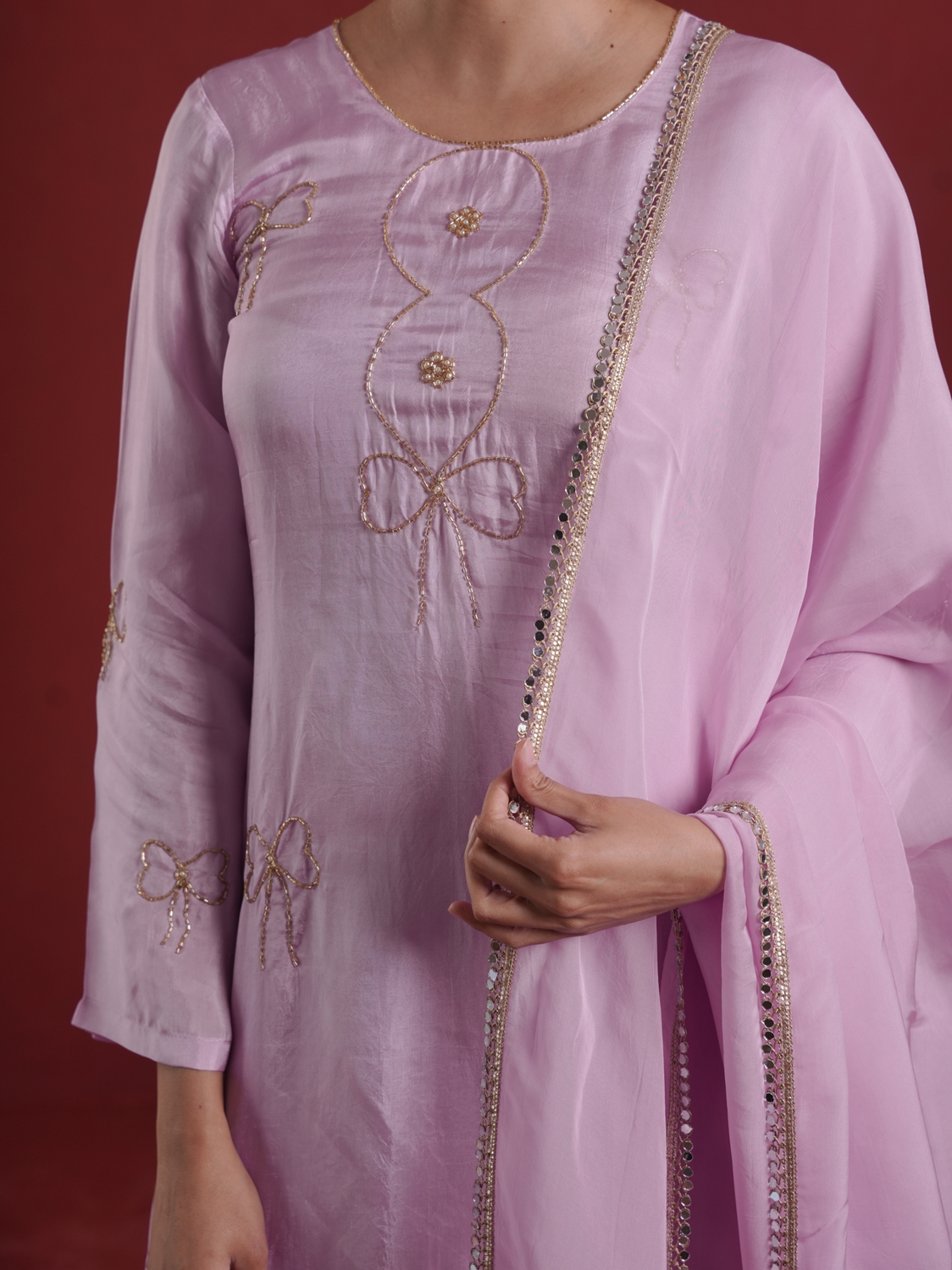 Lavender Silk Kurta With Farsi Salwar & Organza Dupatta