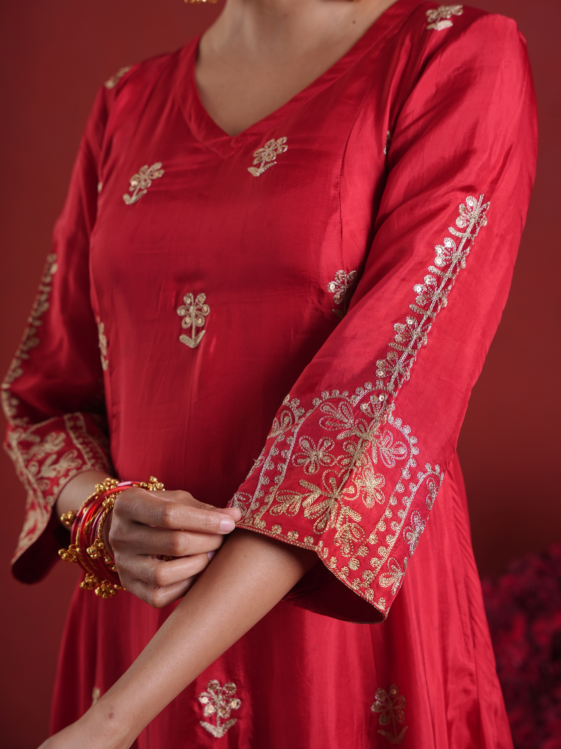 Red Silk Aari & Sequin Embroidered Silk Kurta Set with Organza Dupatta