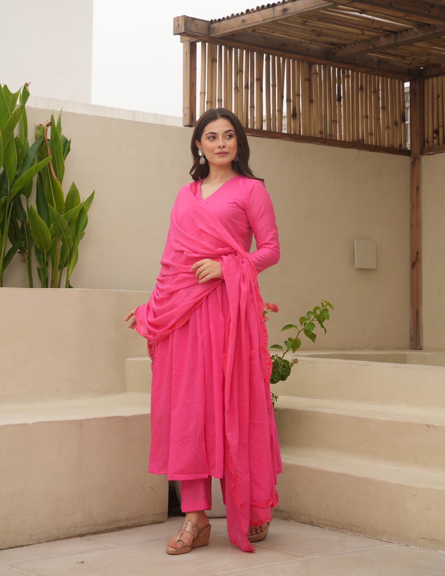 Pink Chanderi Aari Embriodered Suit Set