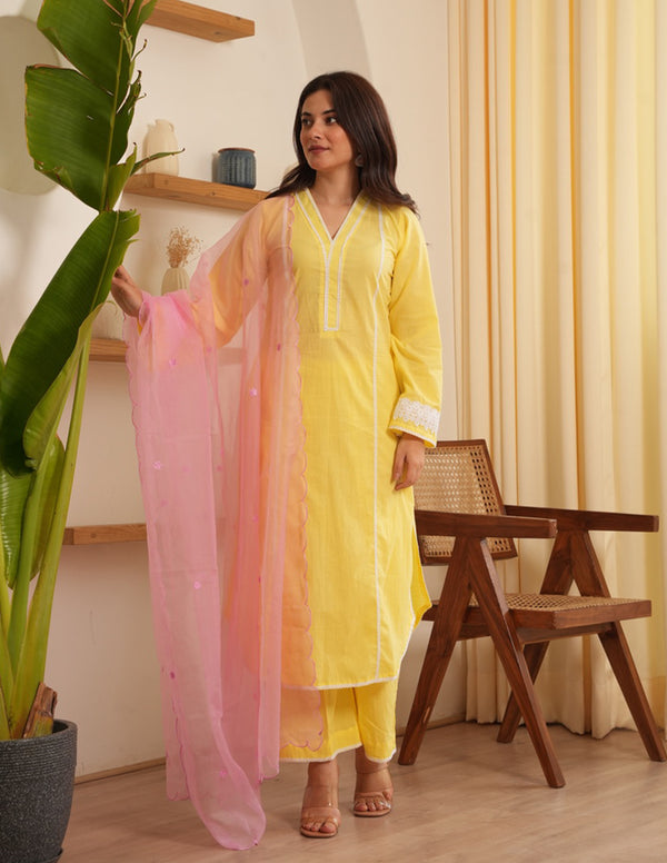 Heaven Yellow Cotton Staright Suit Set