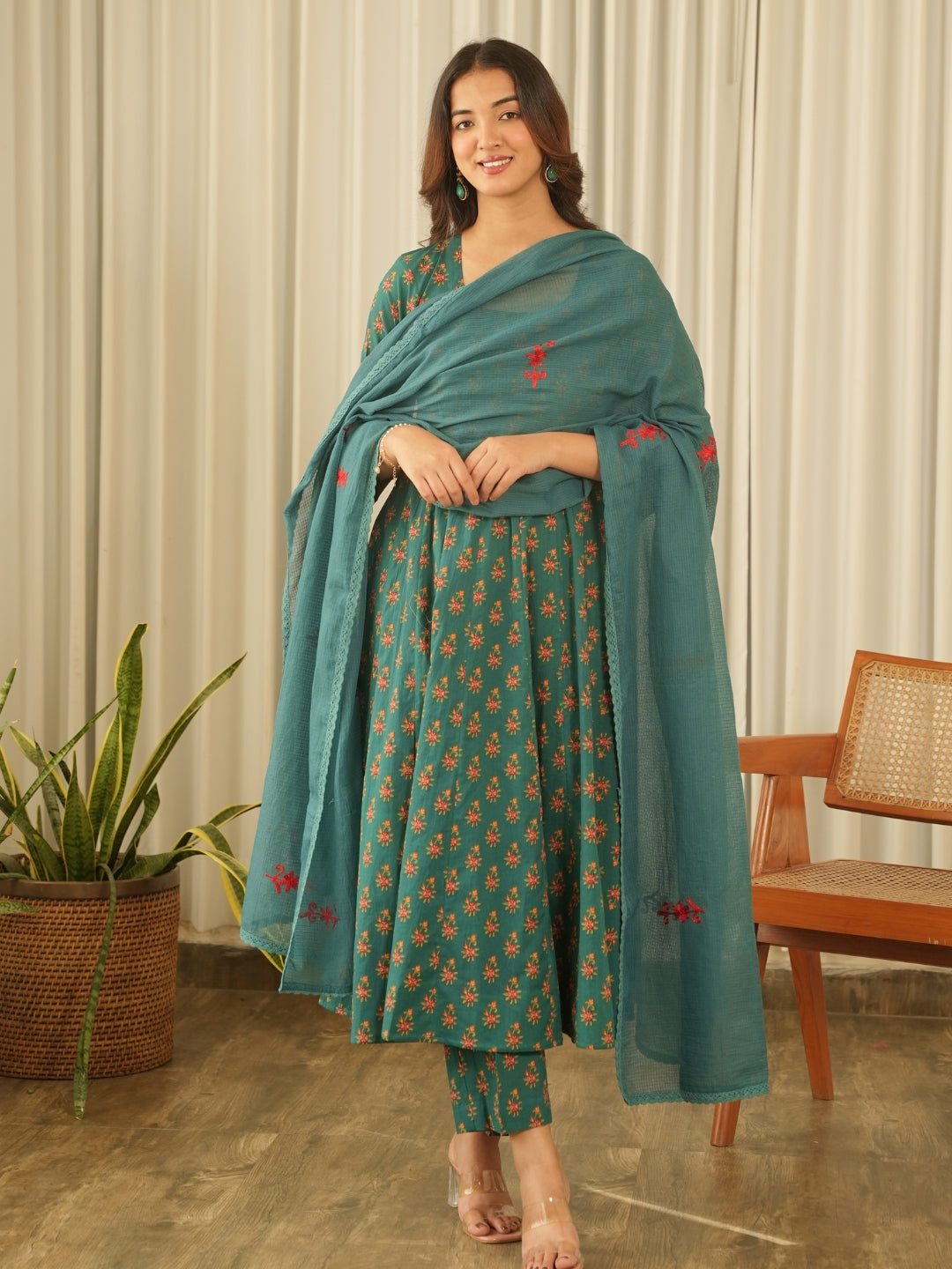 Emerald Green Cotton Suit Set with Pants & Doriya Dupatta
