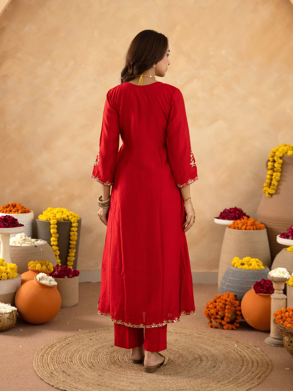 Red Hand Embroidered Chanderi Gathered Kurta Set with  Sequin Dupatta