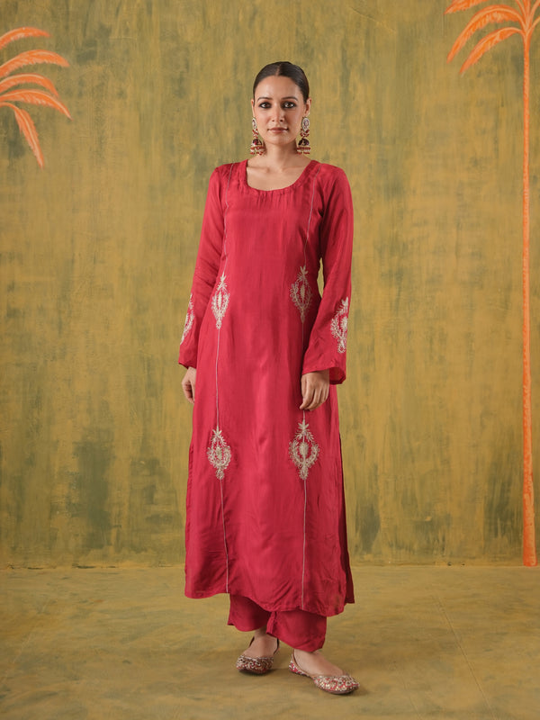 Noor Jahan Aari Embroidered Silk Suit Set