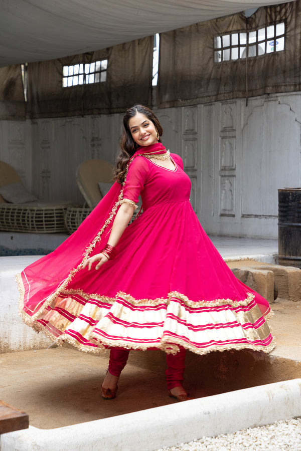 Pehno'Sa Malini Suit Set