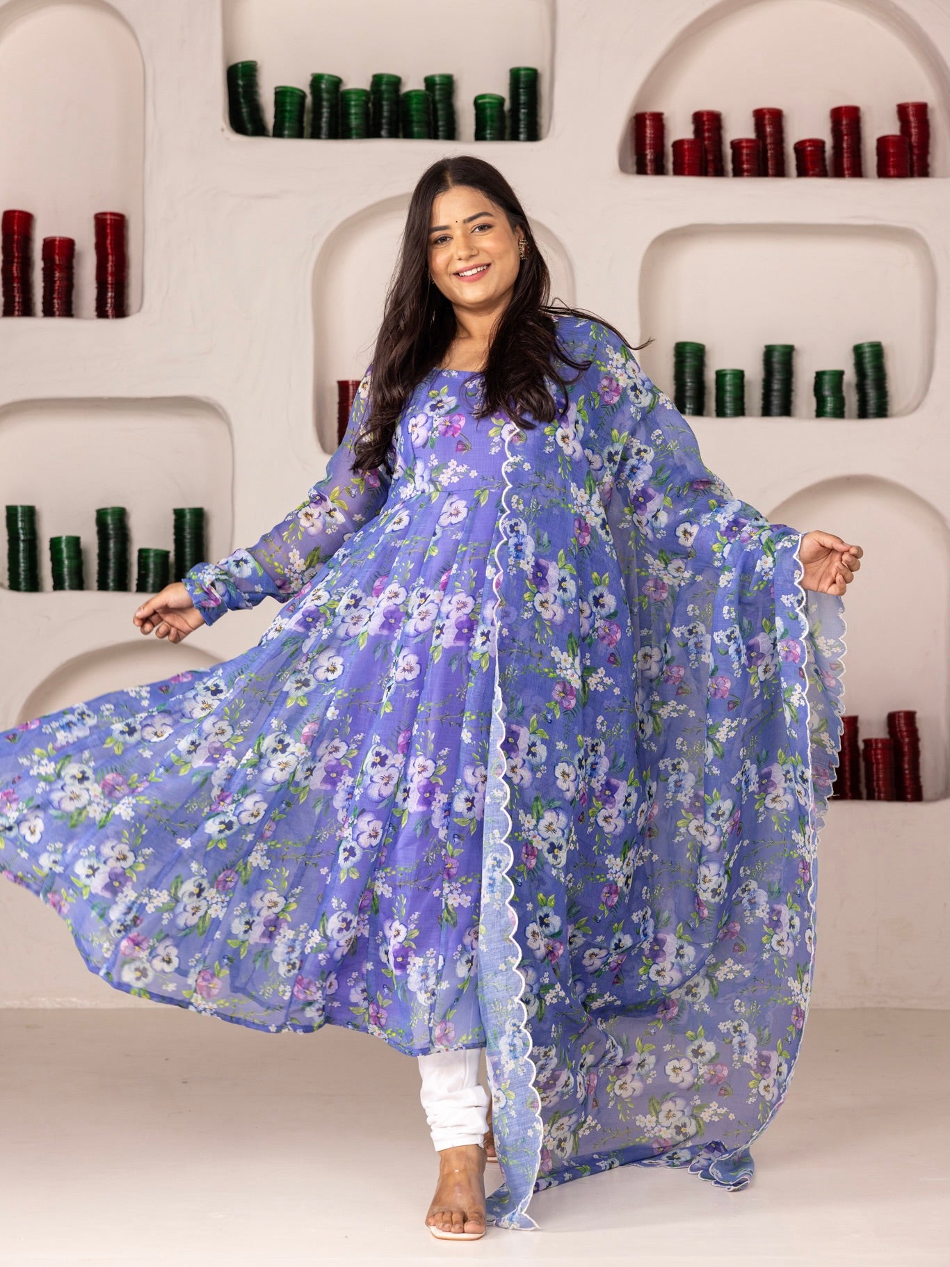 SHREYA LINEN SET