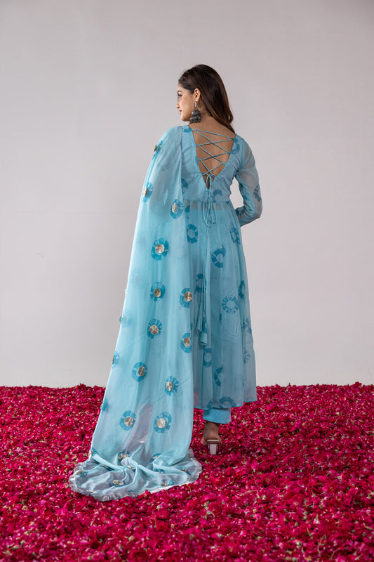 Pehno'Sa Shubh Kanta Suit Set