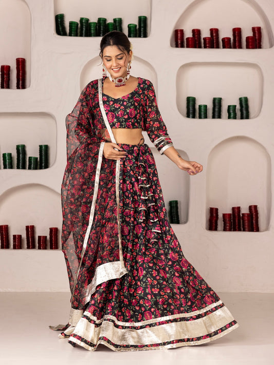 Paaro Lehenga Set