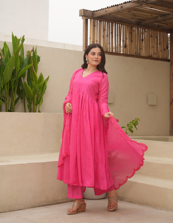 Pink Chanderi Aari Embriodered Suit Set