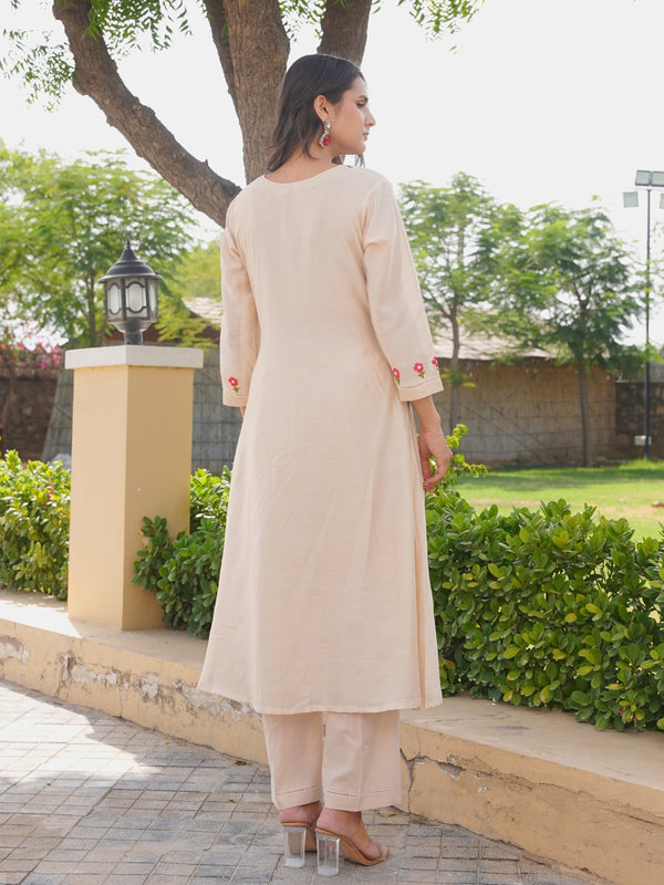 Beige Floral Hand Embroidered Chanderi Kurta Set