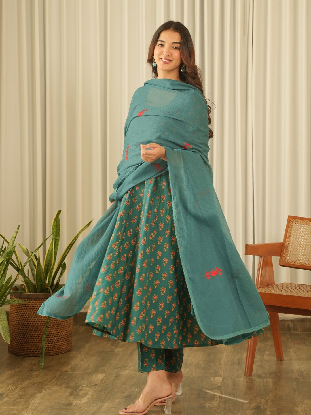 Emerald Green Cotton Suit Set with Pants & Doriya Dupatta