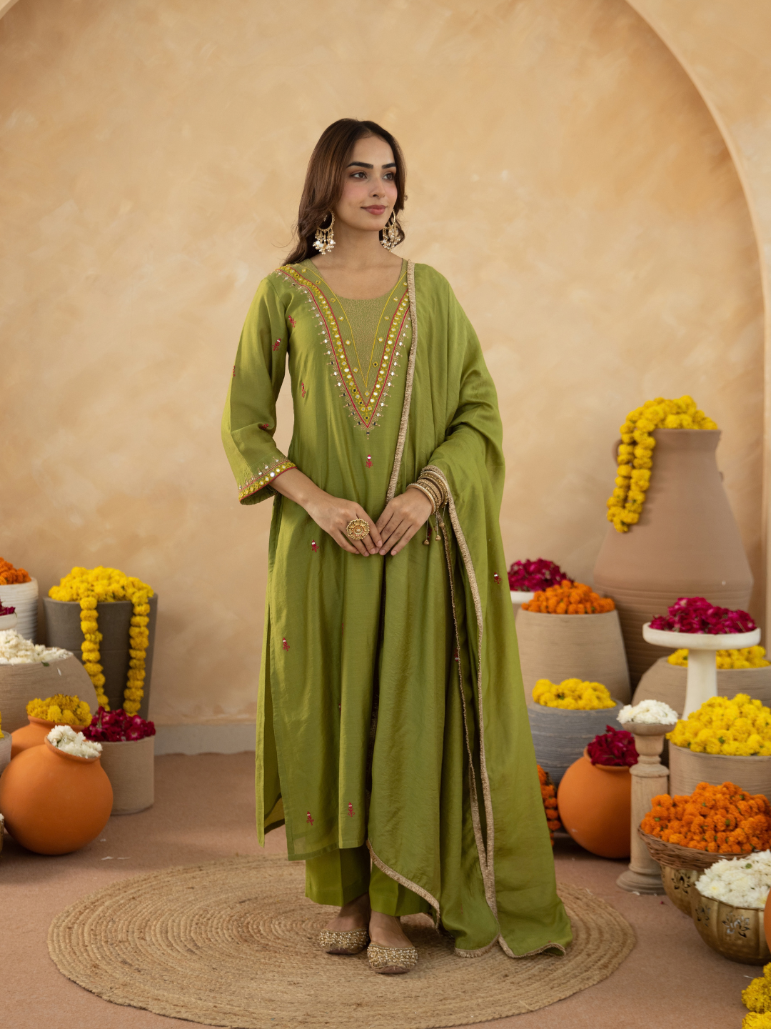 Green Handcrafted Chanderi Mirrorwork Straight Kurta Set
