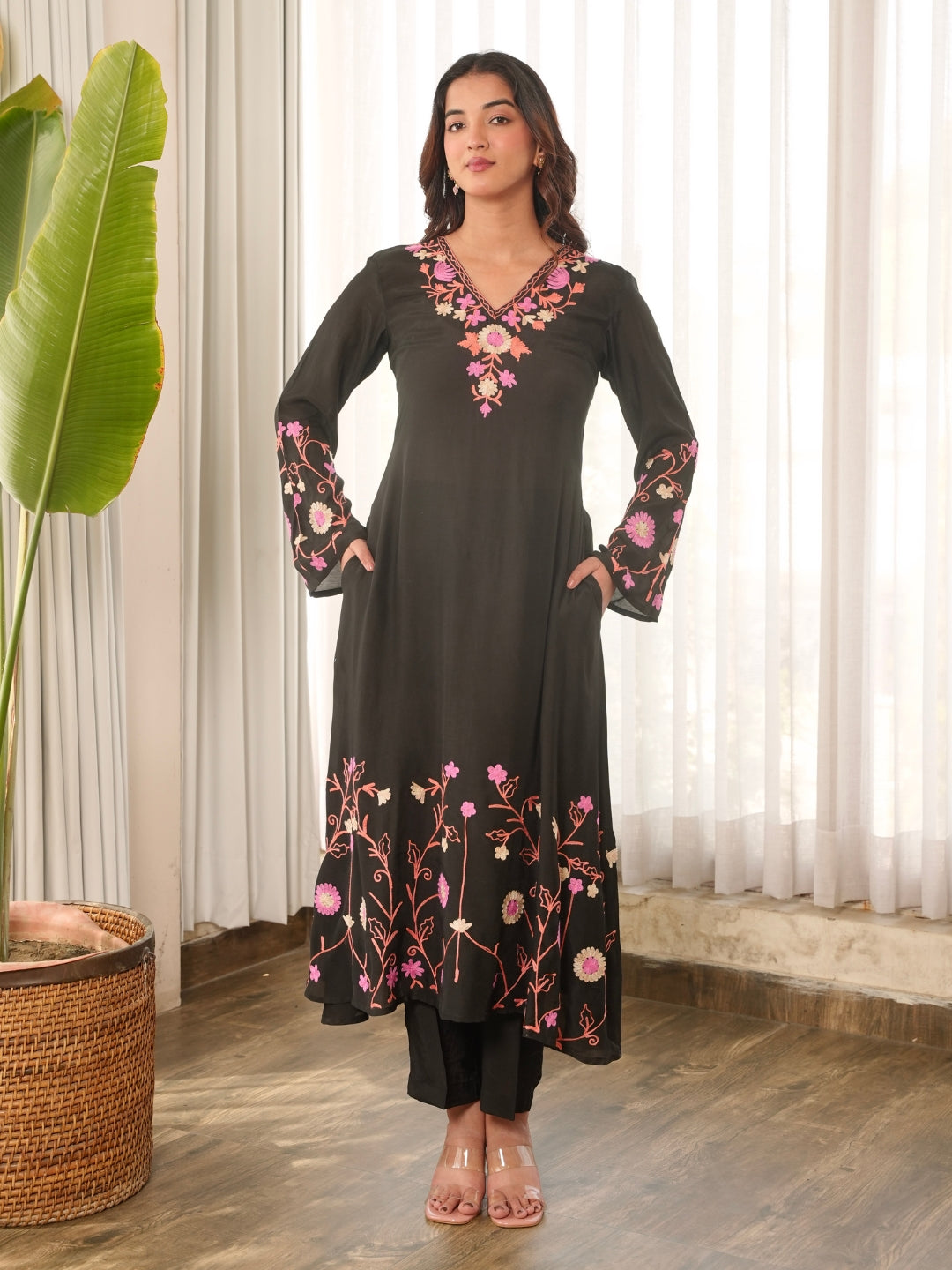Black Floral Embroidered Muslin Kurta Set with Straight Pants