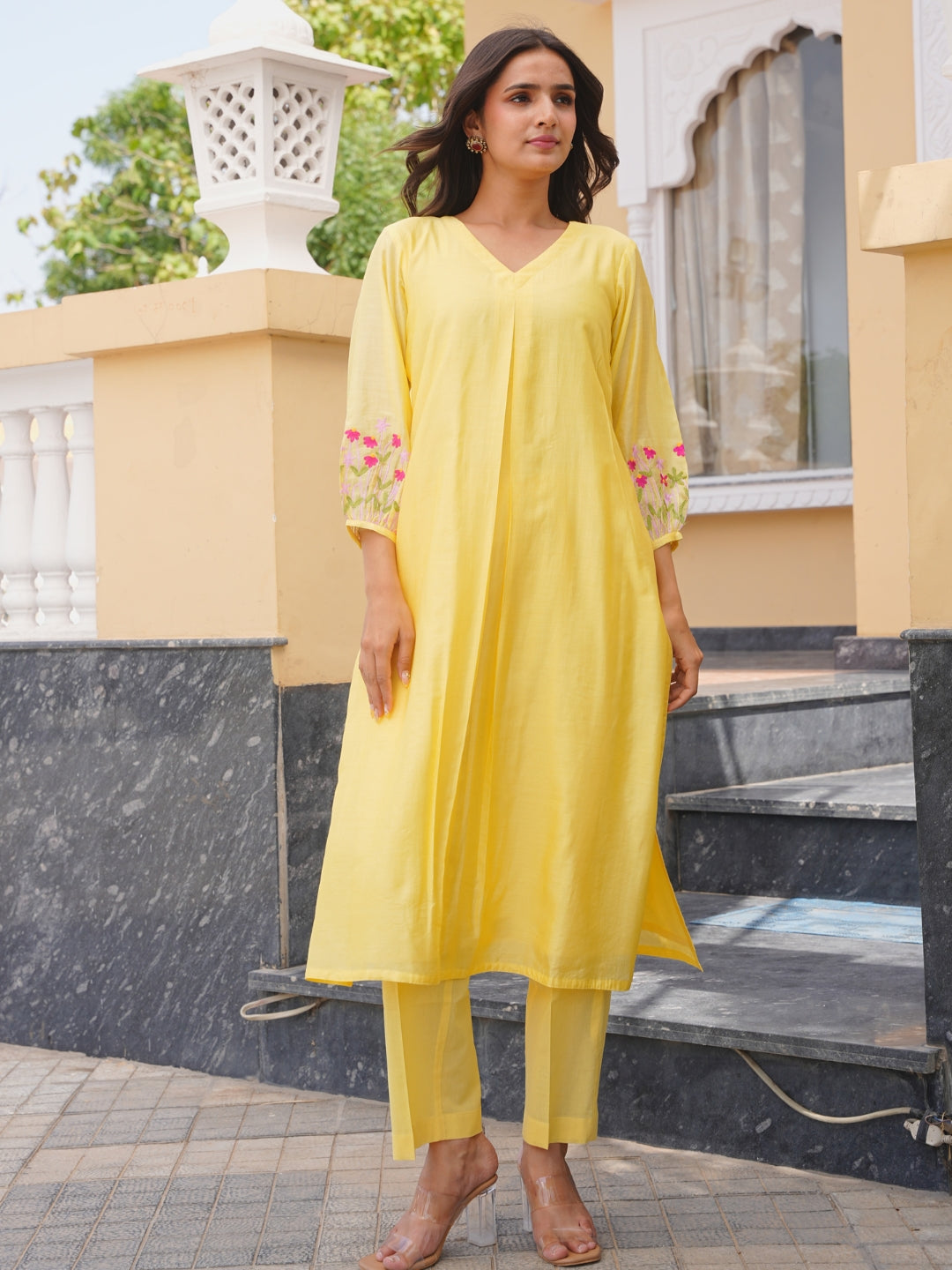 Sunflower Floral Aari Work Chanderi Kurta Set