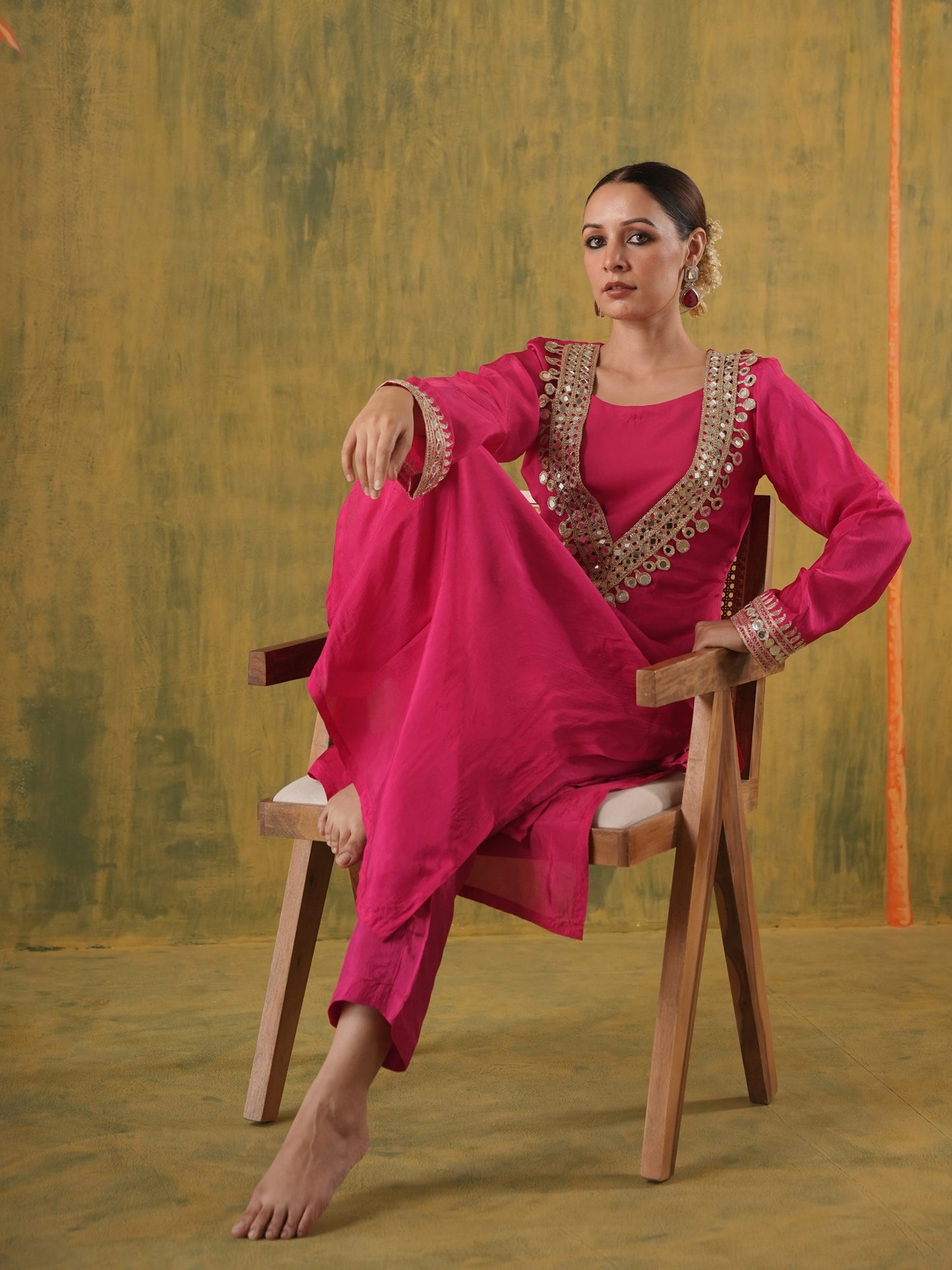 Rani Aabroo Mirrorwork Silk Kurta Set