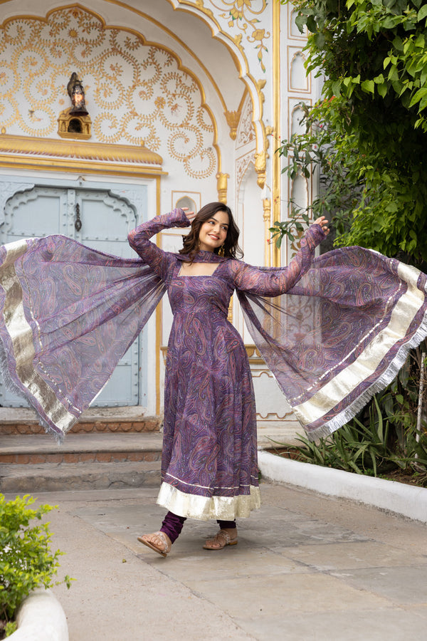 Pehno'Sa Bhanwari Suit Set