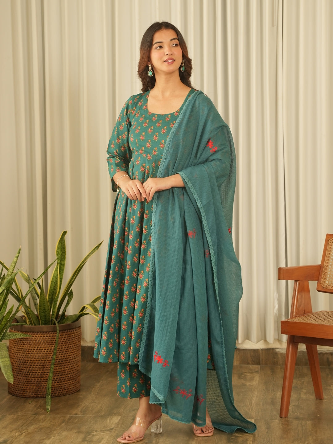 Emerald Green Cotton Suit Set with Pants & Doriya Dupatta
