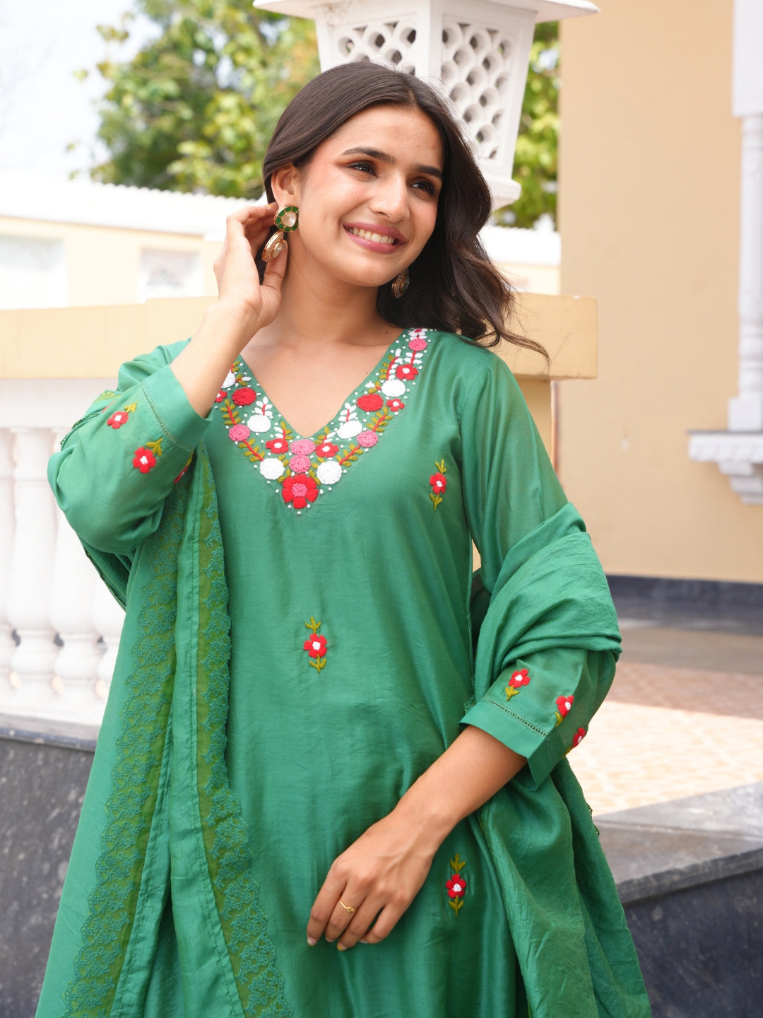 Green Floral Hand Embroidered Chanderi Kurta Set