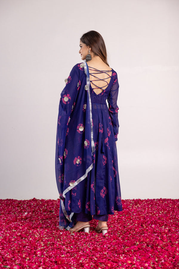 Pehno'Sa Shubh Neelam Suit Set