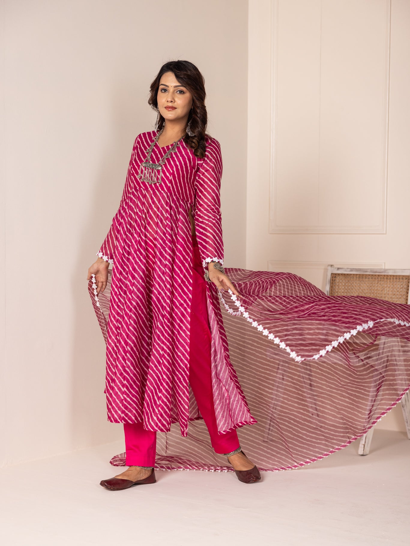 Buy online Check Print Suit Set from ethnic wear for Women by Aurelia for  ₹1260 at 58% off | 2024 Limeroad.com