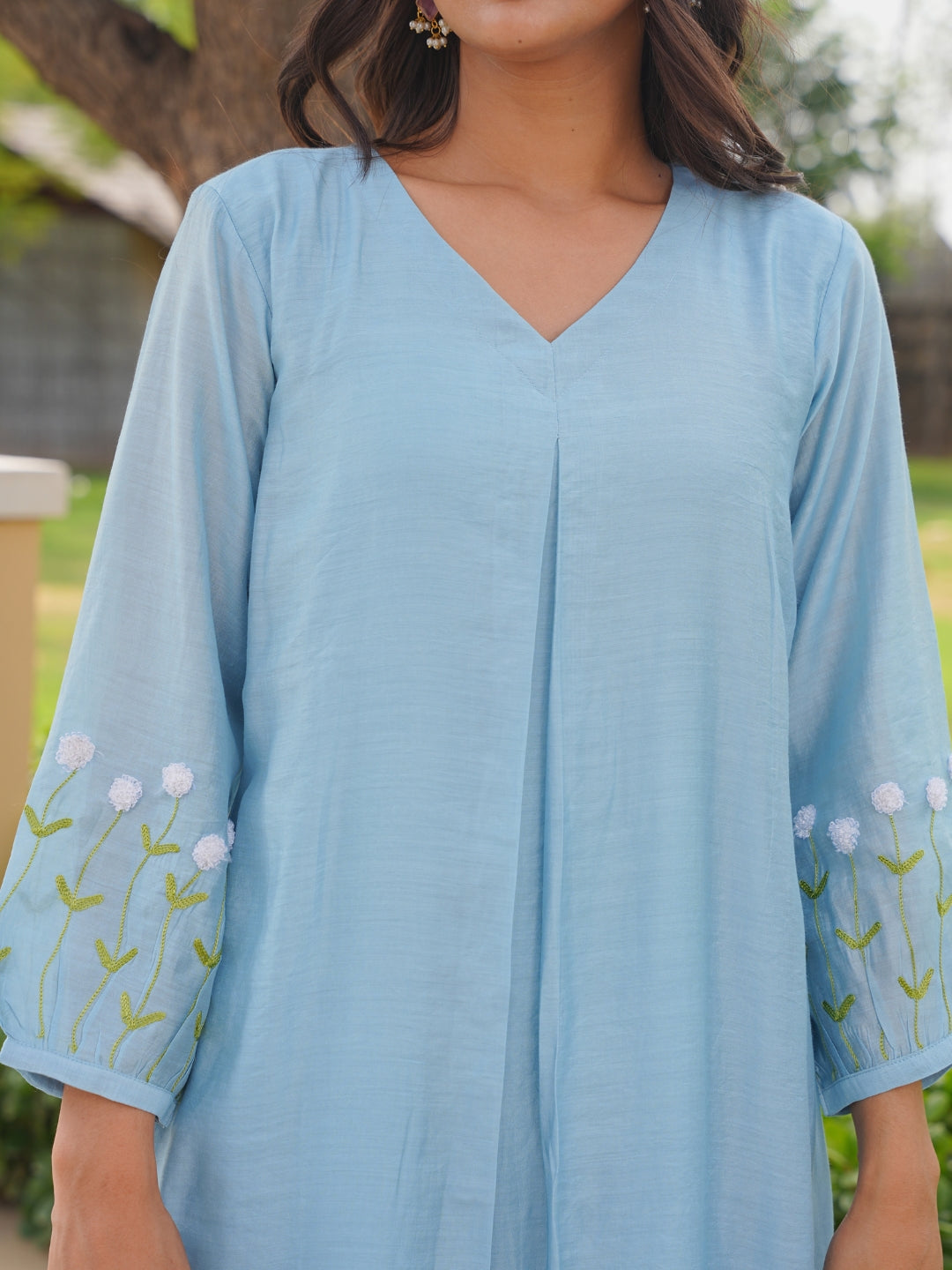 Bluebell Floral Aari Work Chanderi Kurta Set