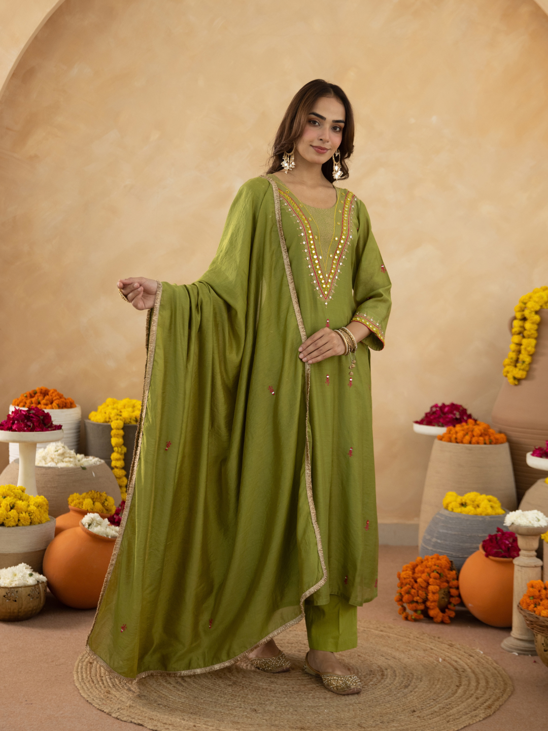 Green Handcrafted Chanderi Mirrorwork Straight Kurta Set
