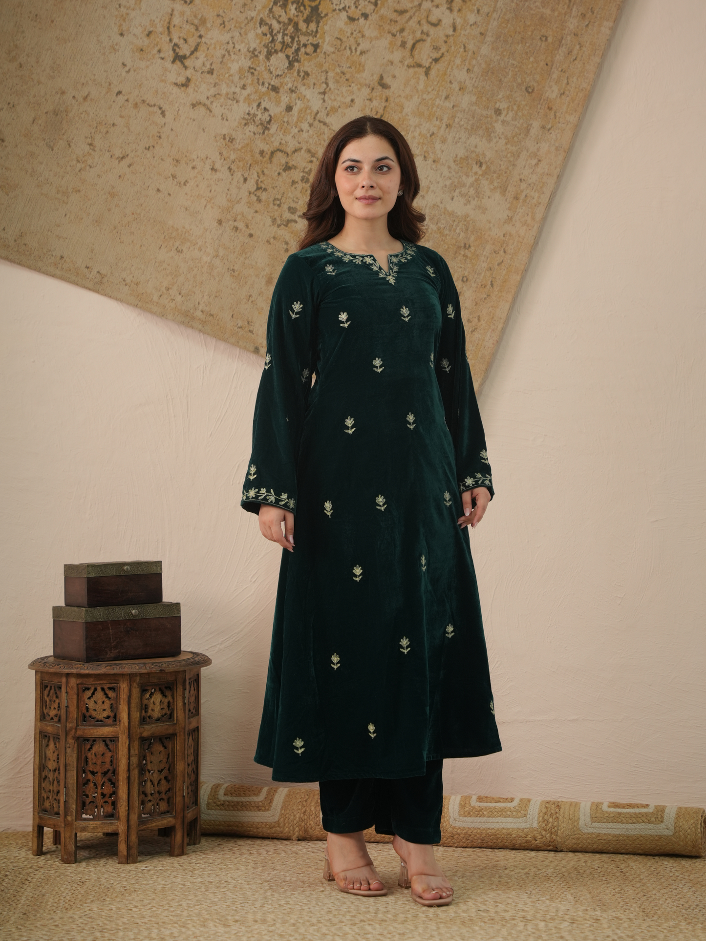 Aamira Deep Green Velvet Kurta With Pants & Dupatta