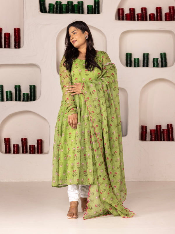 Neeza Linen Set