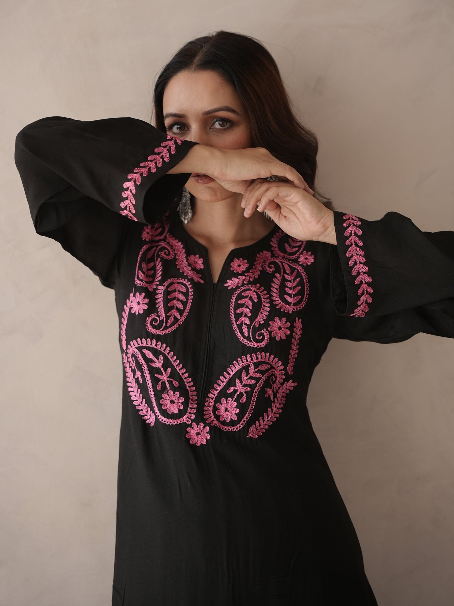 Indiflora black embroidery maslin kurta set