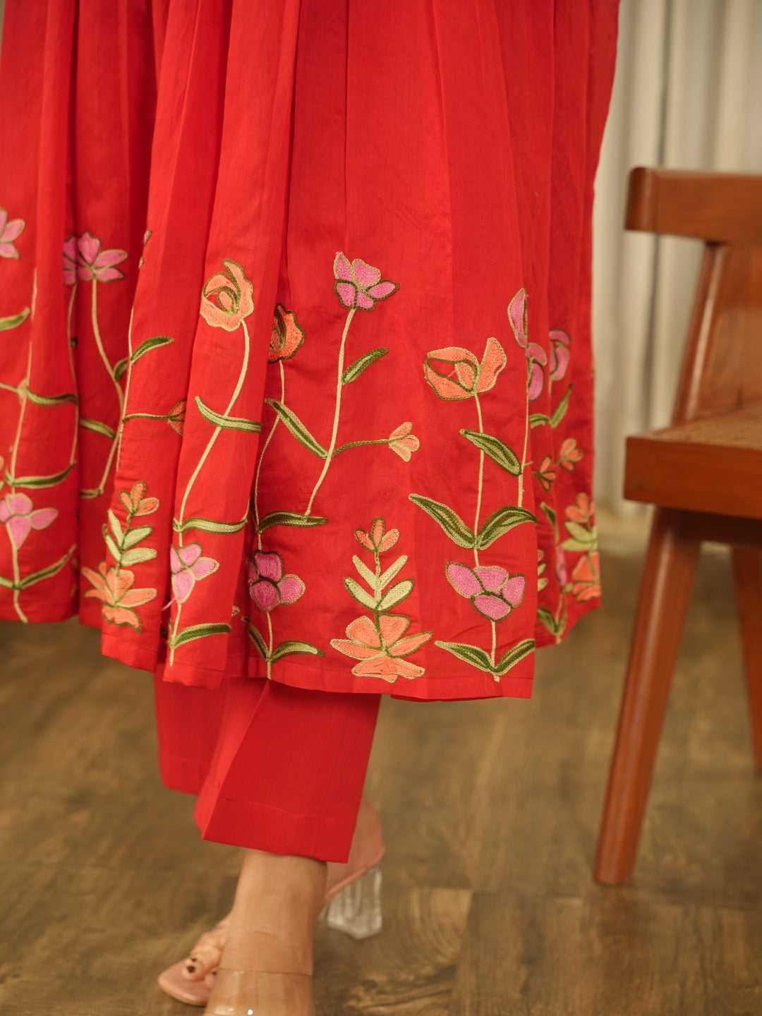 Red Chanderi Aari Embroidery Kurta Set with Pant & Dupatta