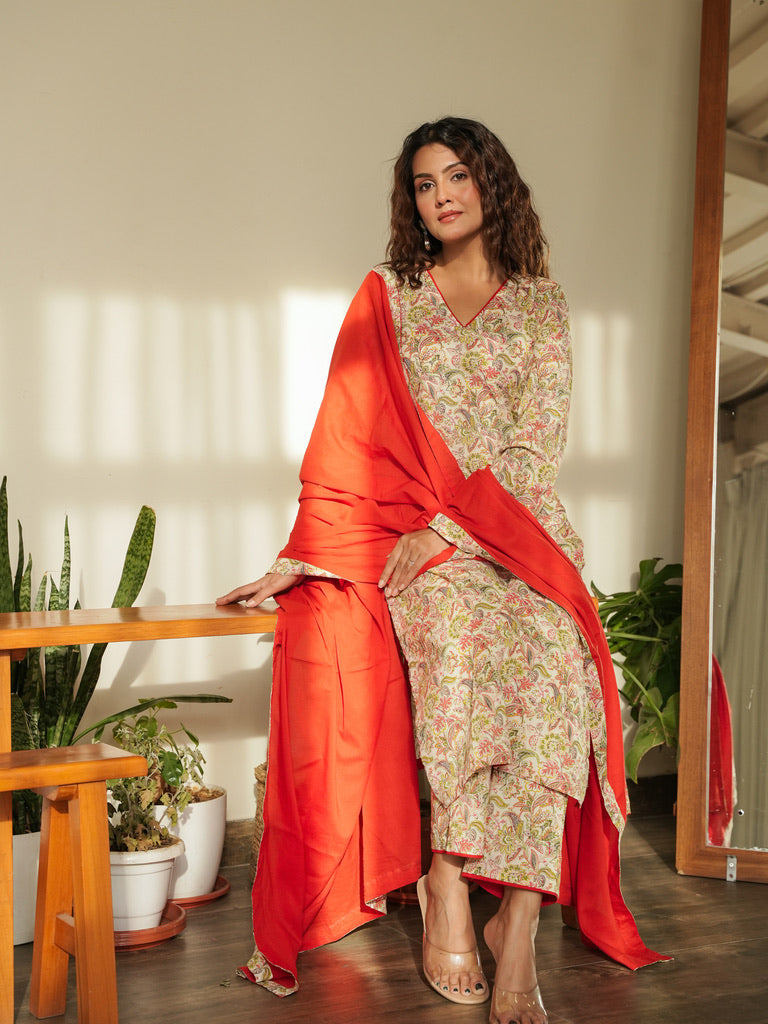 Madhu Suit Set