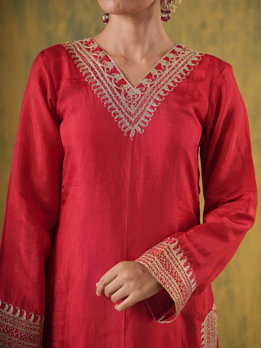 Rani Gulaab Silk Aari Embroidery Suit Set