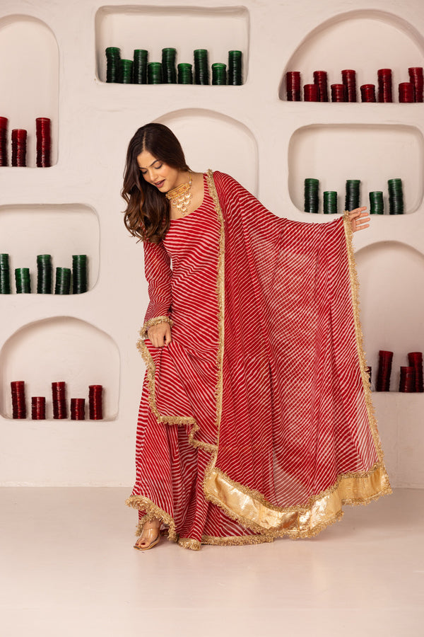 Pehno'Sa Laal Shehzadi Sharara Set