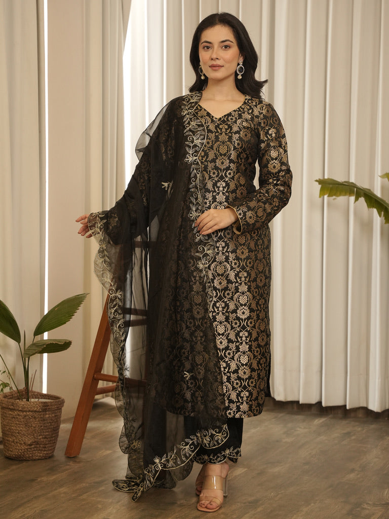 BANARASI SILK SETS
