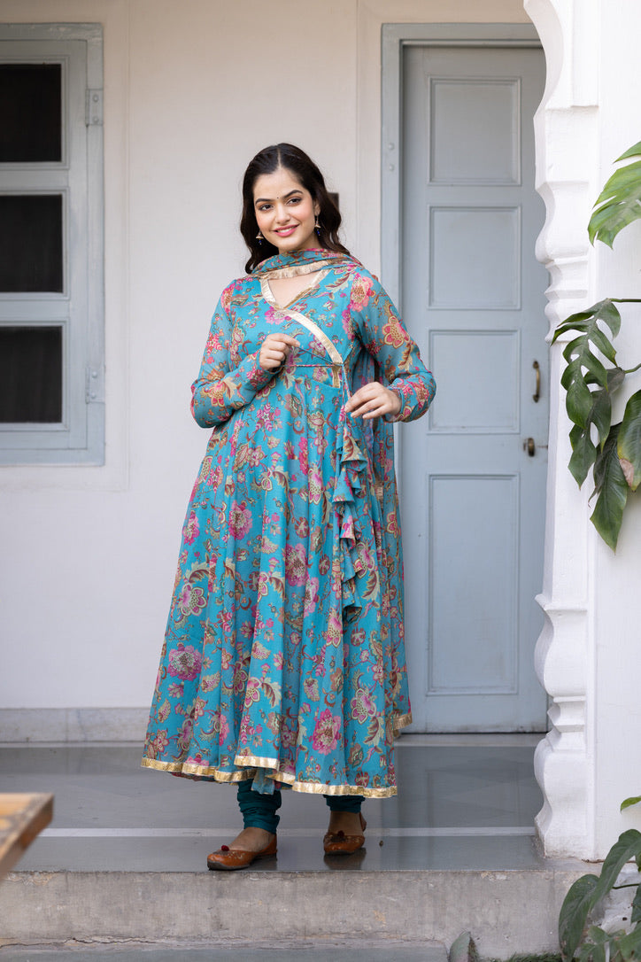 Pehno'Sa Jeevika Suit Set